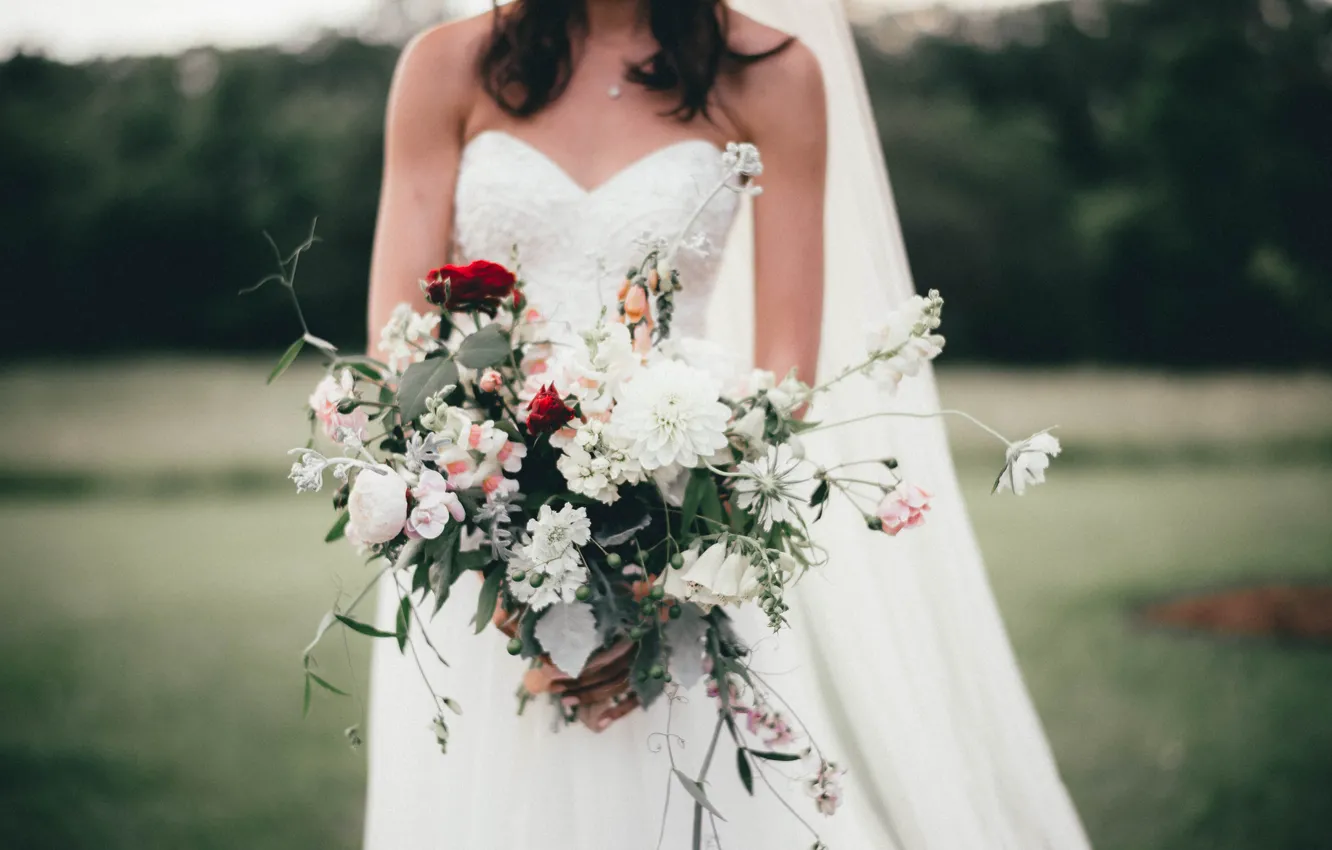 Фото обои девушка, цветы, букет, невеста