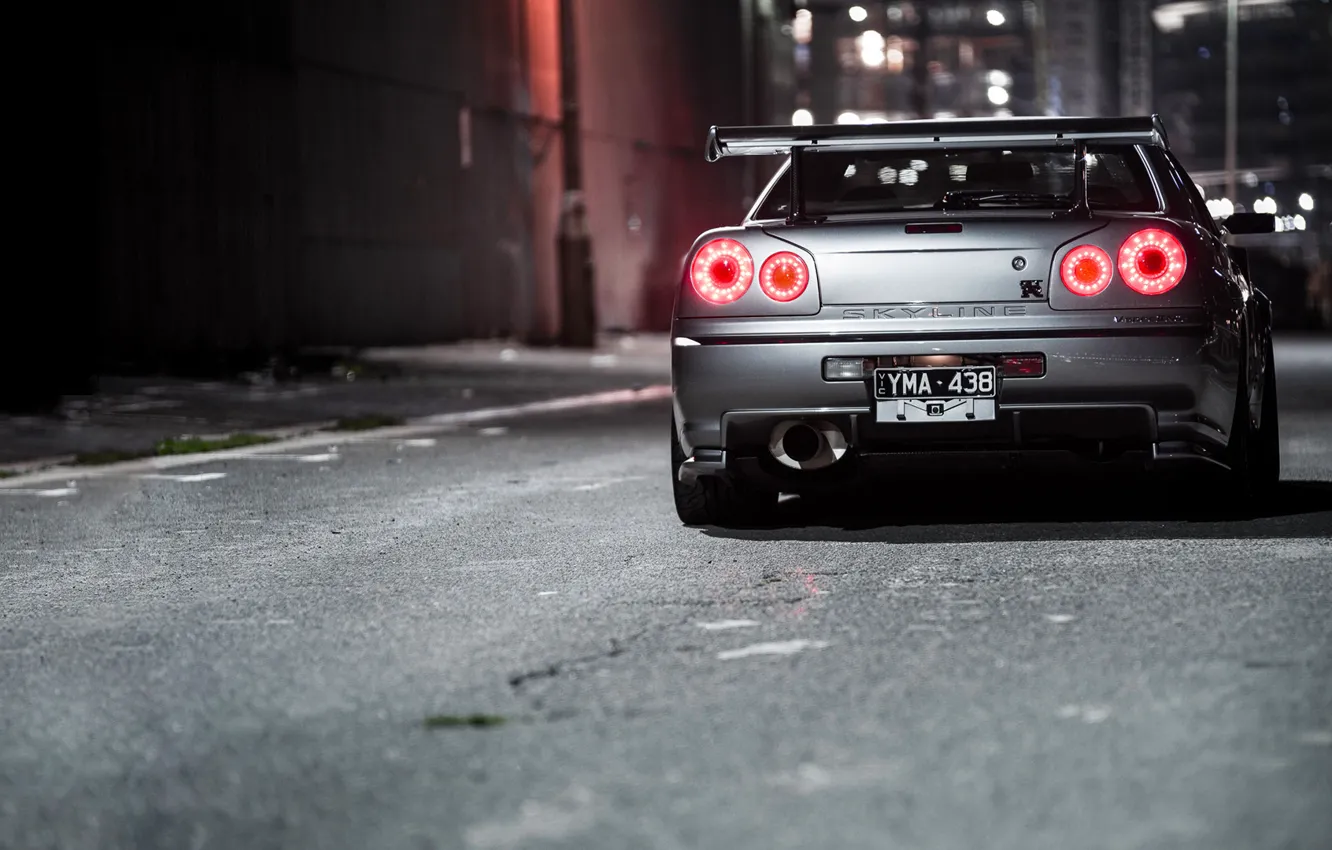 Фото обои Ночь, Фонари, Nissan, Skyline, R34, Organic Metal, Переулок