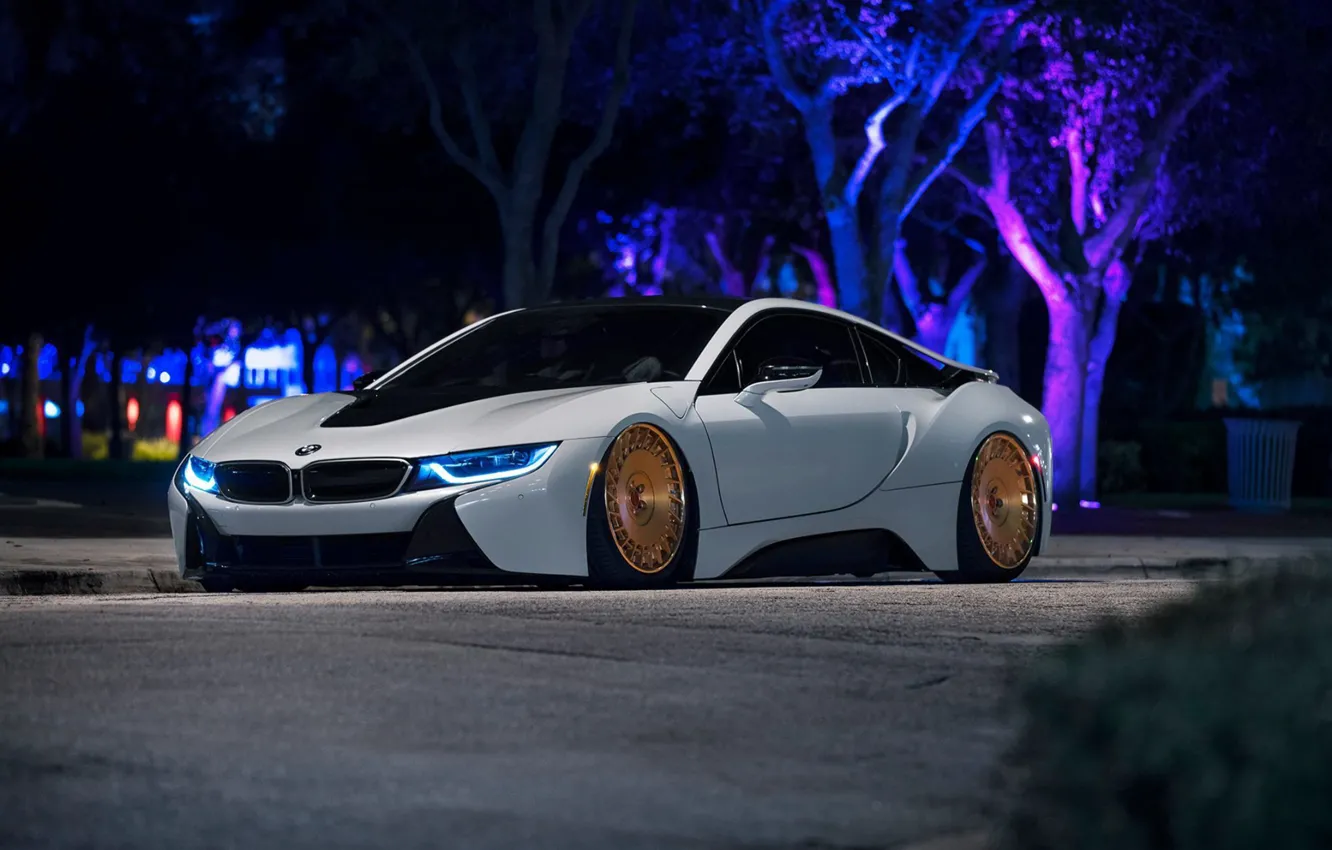 Фото обои car, BMW, logo, supercar, neon, vegetation, tecnology, BMW I8