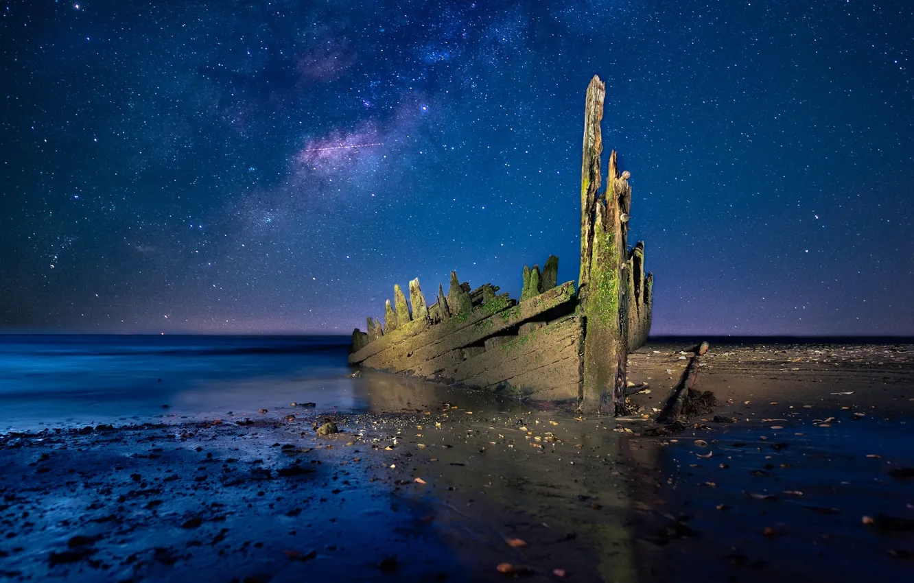 Фото обои звезды, ночь, корабль, Млечный путь, старый, водоем