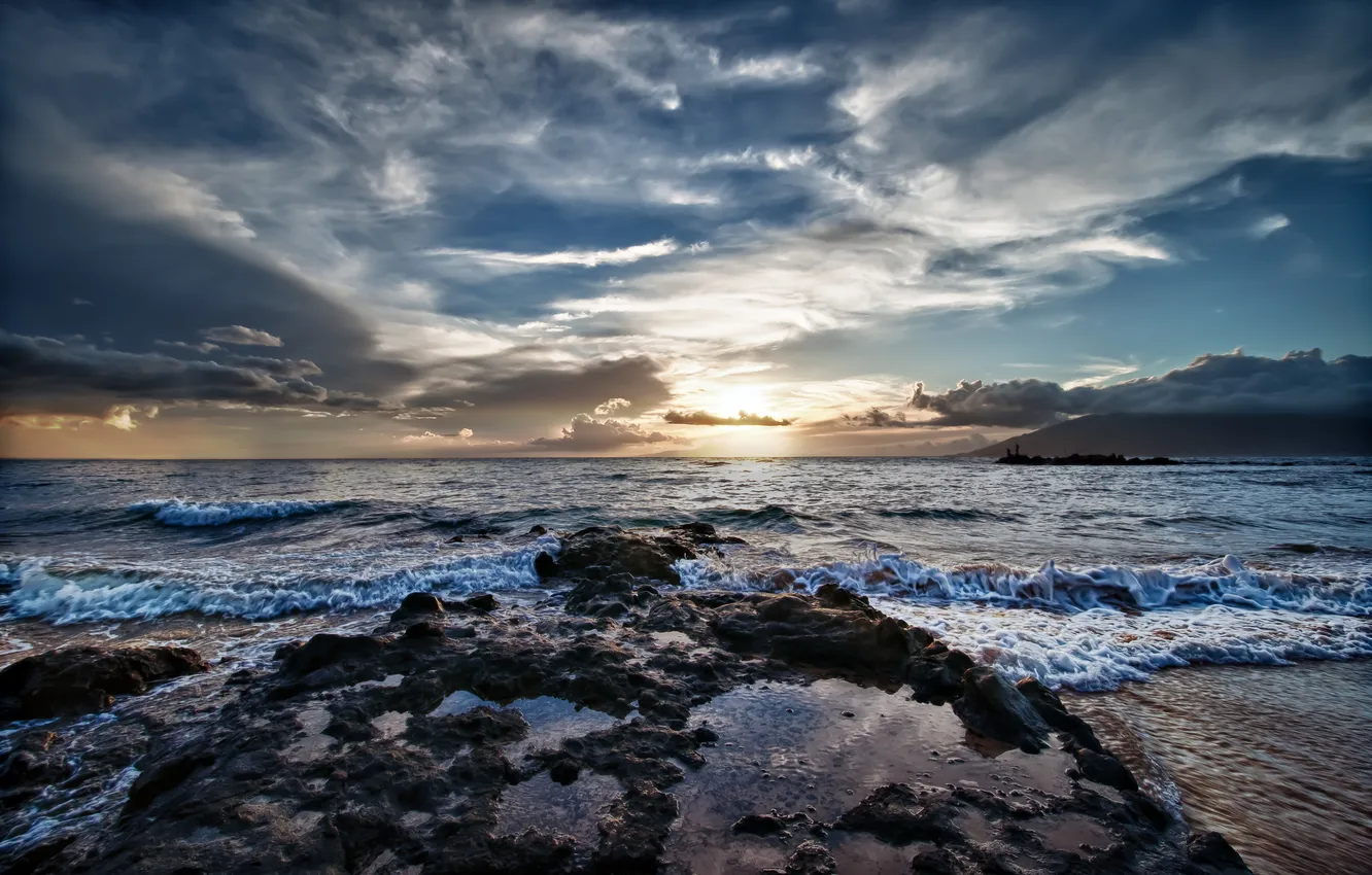 Фото обои море, волны, небо, солнце, облака, закат, берег