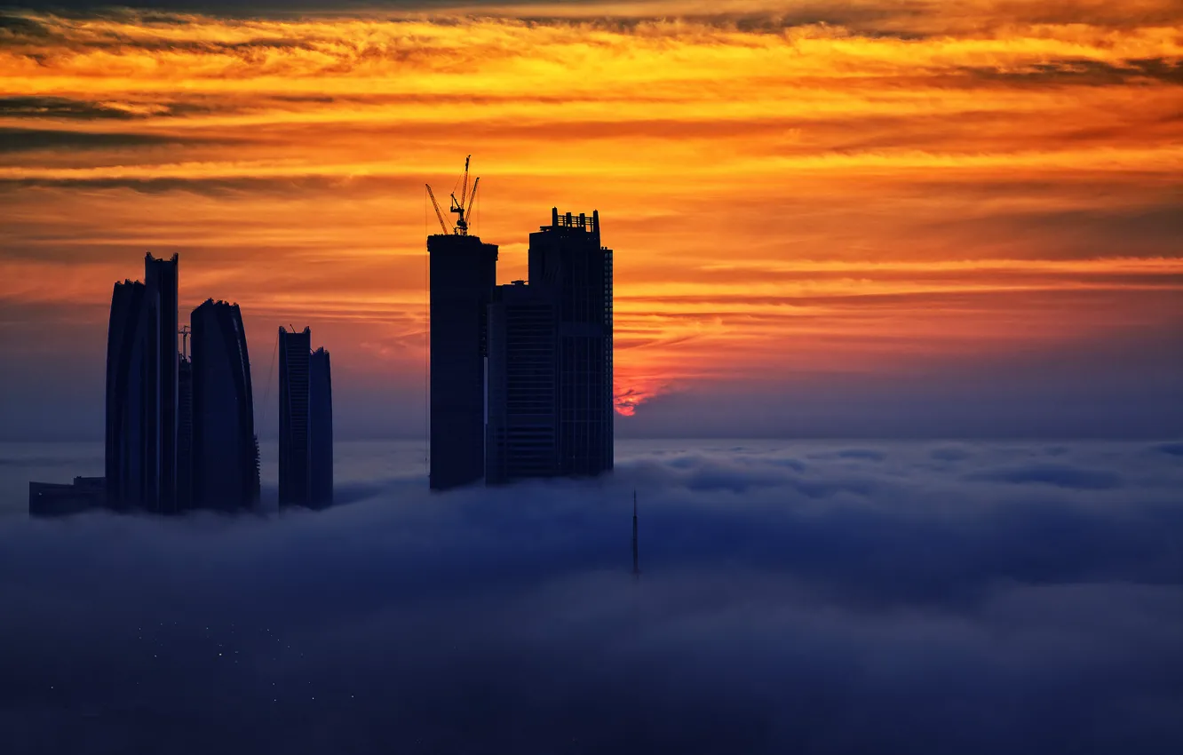 Фото обои небо, облака, закат, туман, дома, ОАЭ, Абу-Даби, Объединённые Арабские Эмираты