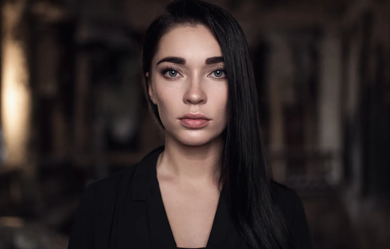 Фото обои девушка, черный, волосы, портрет, брюнетка