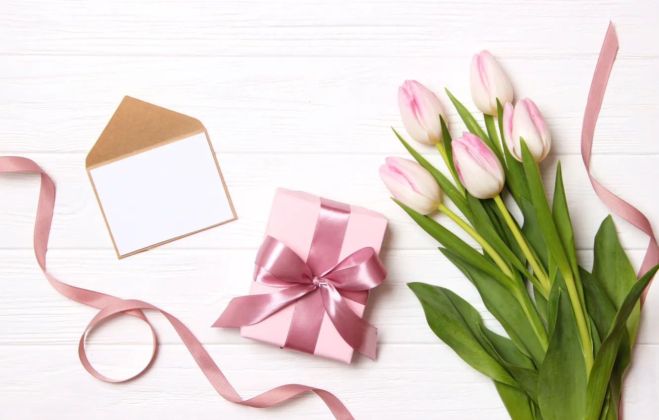 Фото обои цветы, подарок, букет, тюльпаны, розовые, wood, pink, flowers