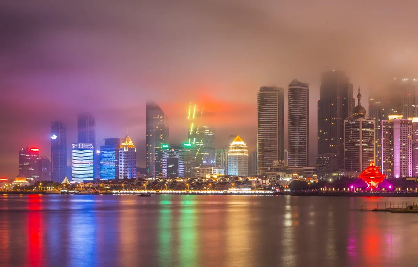 Фото обои Туман, Ночь, Город, Река, Небоскребы, Китай, Городской Пезайж