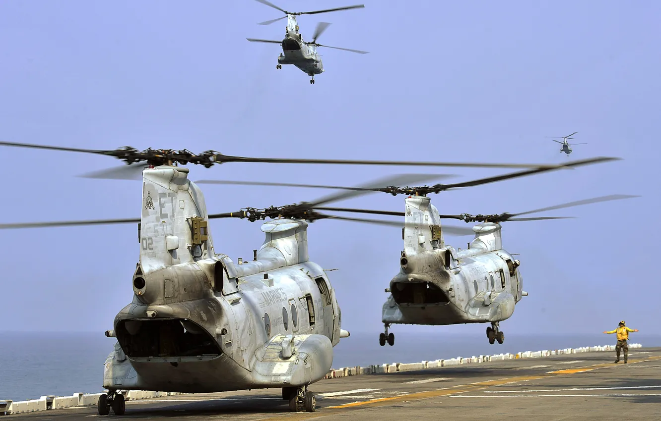 Фото обои вертолеты, палуба, Boeing, взлёт, военные, Chinook, CH-47, транспортные