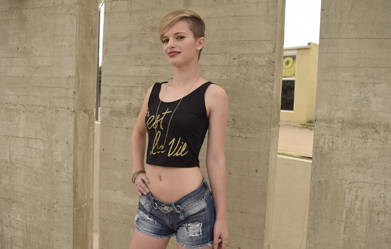Фото обои girl, shorts, cool, teen, crop top