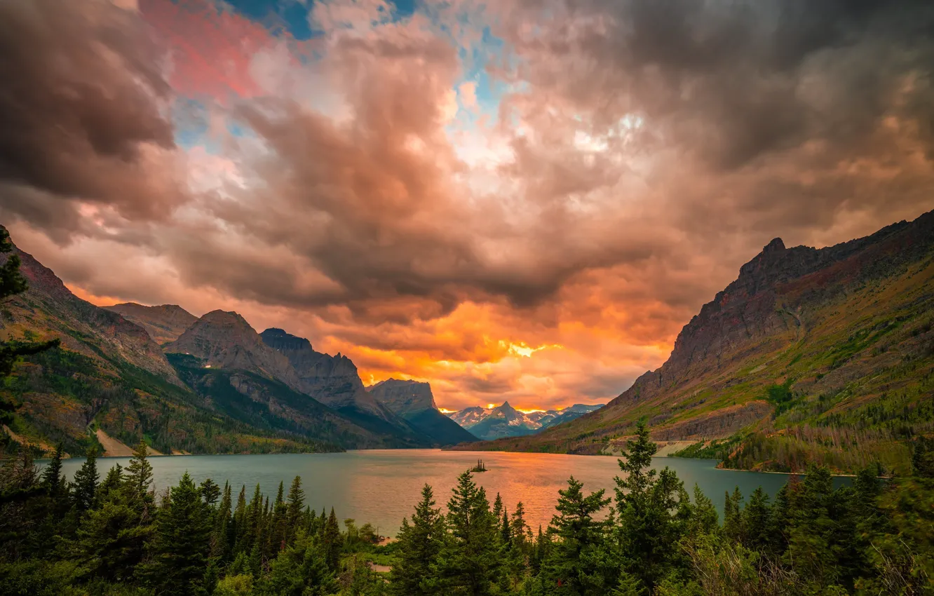 Фото обои небо, деревья, закат, горы, озеро, Национальный парк Glacier