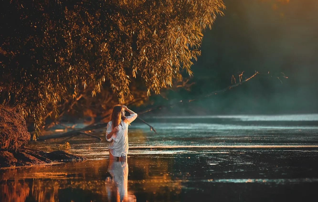 Фото обои вода, девушка, деревья, поза, река, настроение, Юля, Вадим Мельник