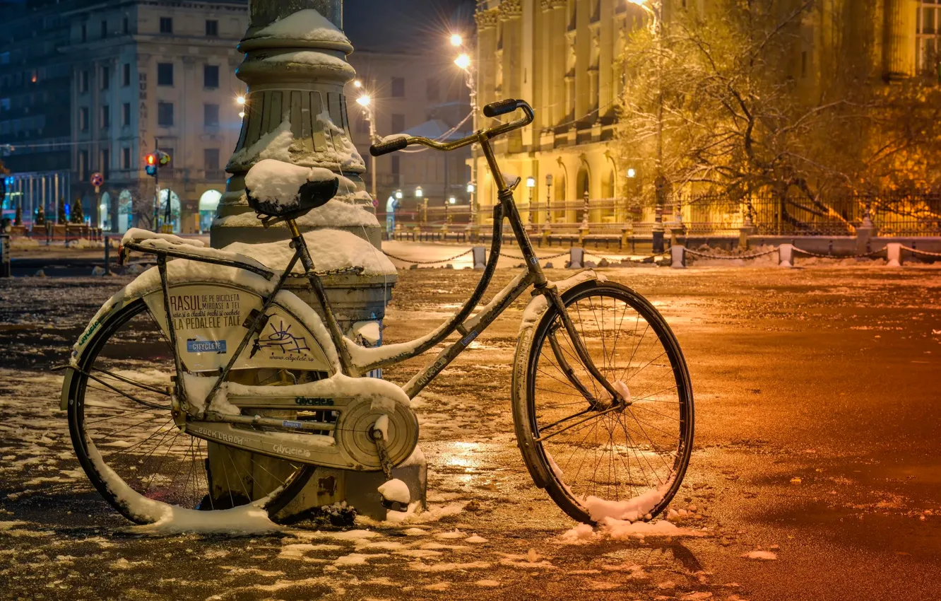 Фото обои снег, велосипед, улица, Бухарест