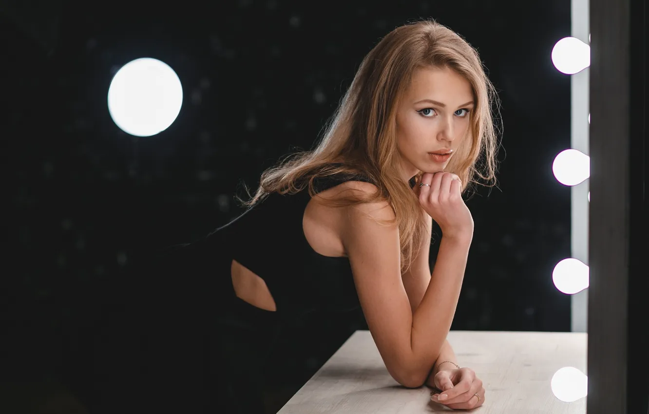 Фото обои взгляд, девушка, милая, модель, портрет, платье, блондинка, sexy