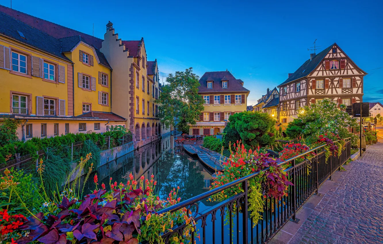 Фото обои цветы, мост, Франция, здания, дома, канал, France, Colmar