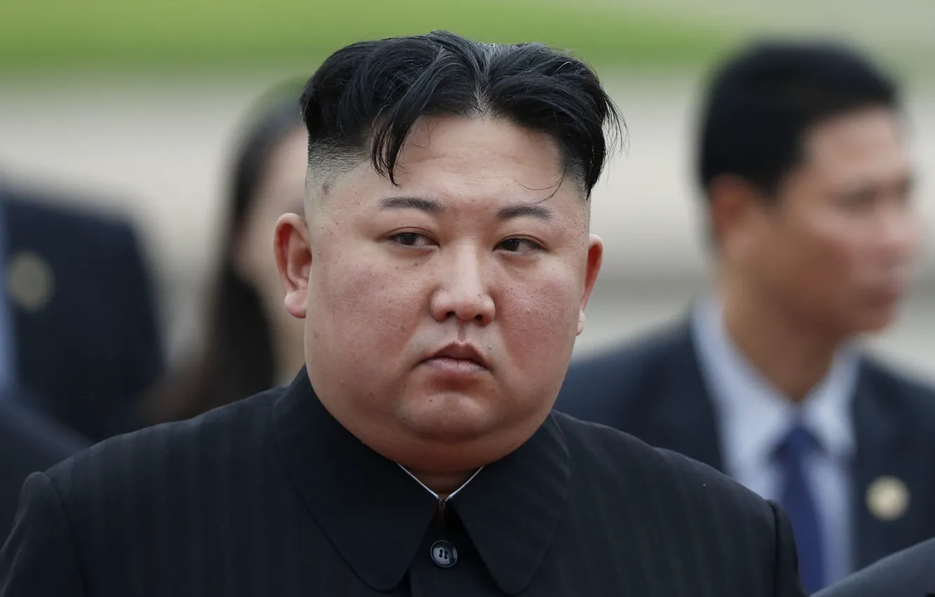 Фото обои пузо, колобок, пупс, пузанчик, жиробас, Северная Корея • КНДР • диктатор • Ким Чен Ын …