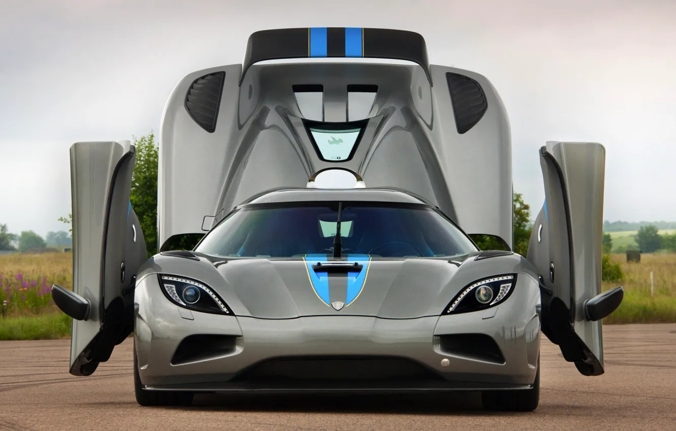 Фото обои небо, серый, двери, Koenigsegg, суперкар, передок, Agera, гиперкар