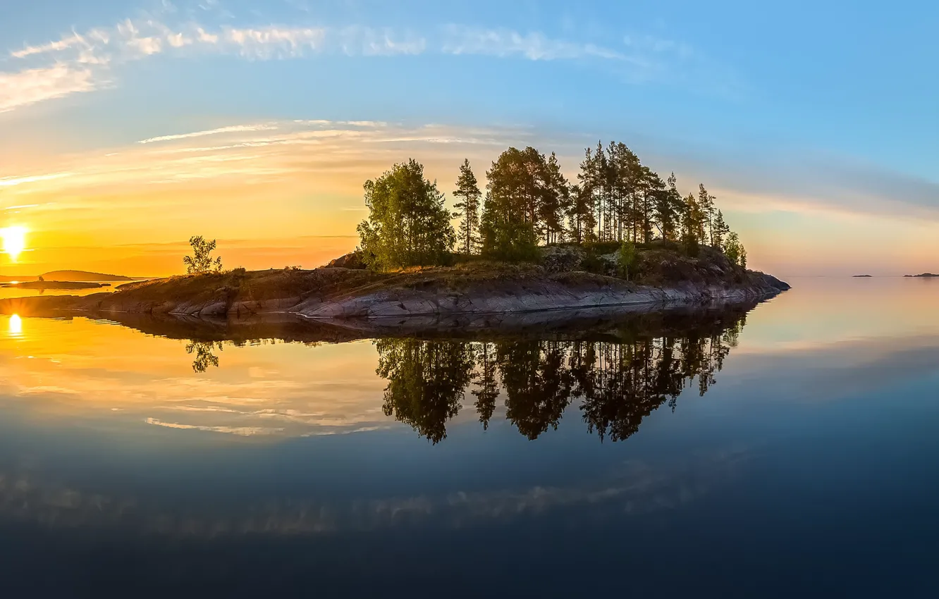 Фото обои облака, рассвет, заря, Ладожское озеро, Карелия