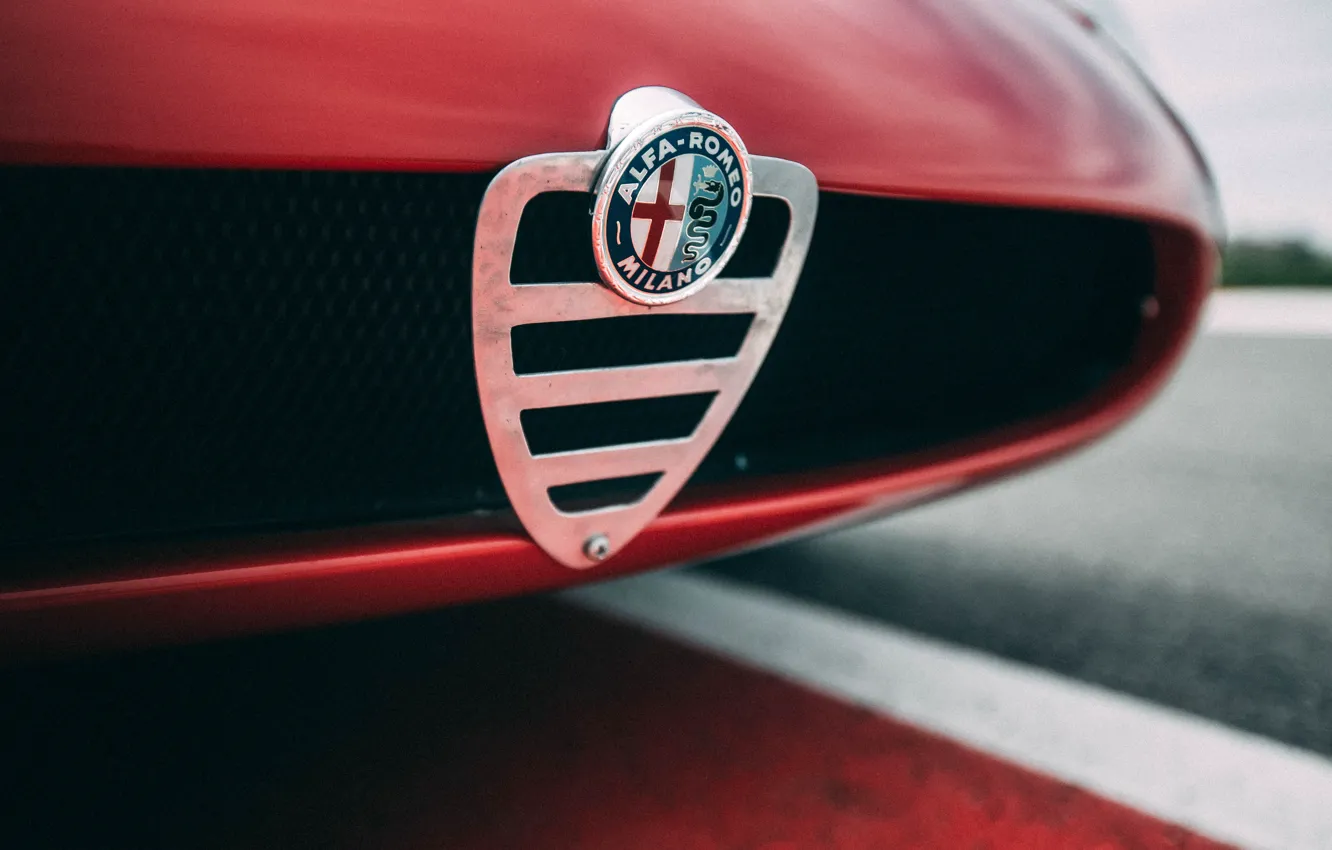 Фото обои Alfa Romeo, logo, close-up, 1967, Alfa Romeo 33 Stradale, 33 Stradale