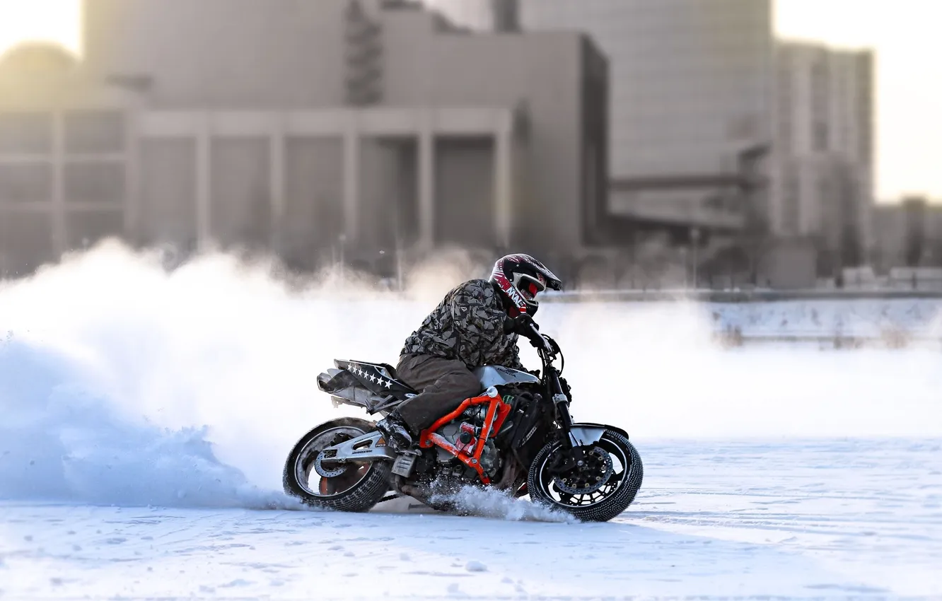 Фото обои зима, поворот, мотоцикл, шлем, байкер, байк, honda, спортбайк