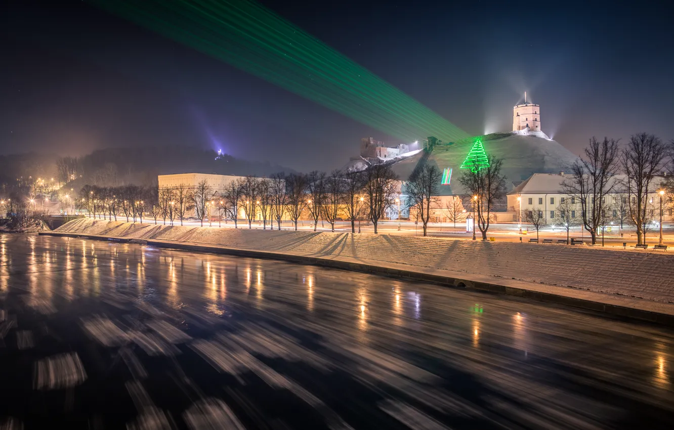 Фото обои Lithuania, Vilnius, Festive laser projections