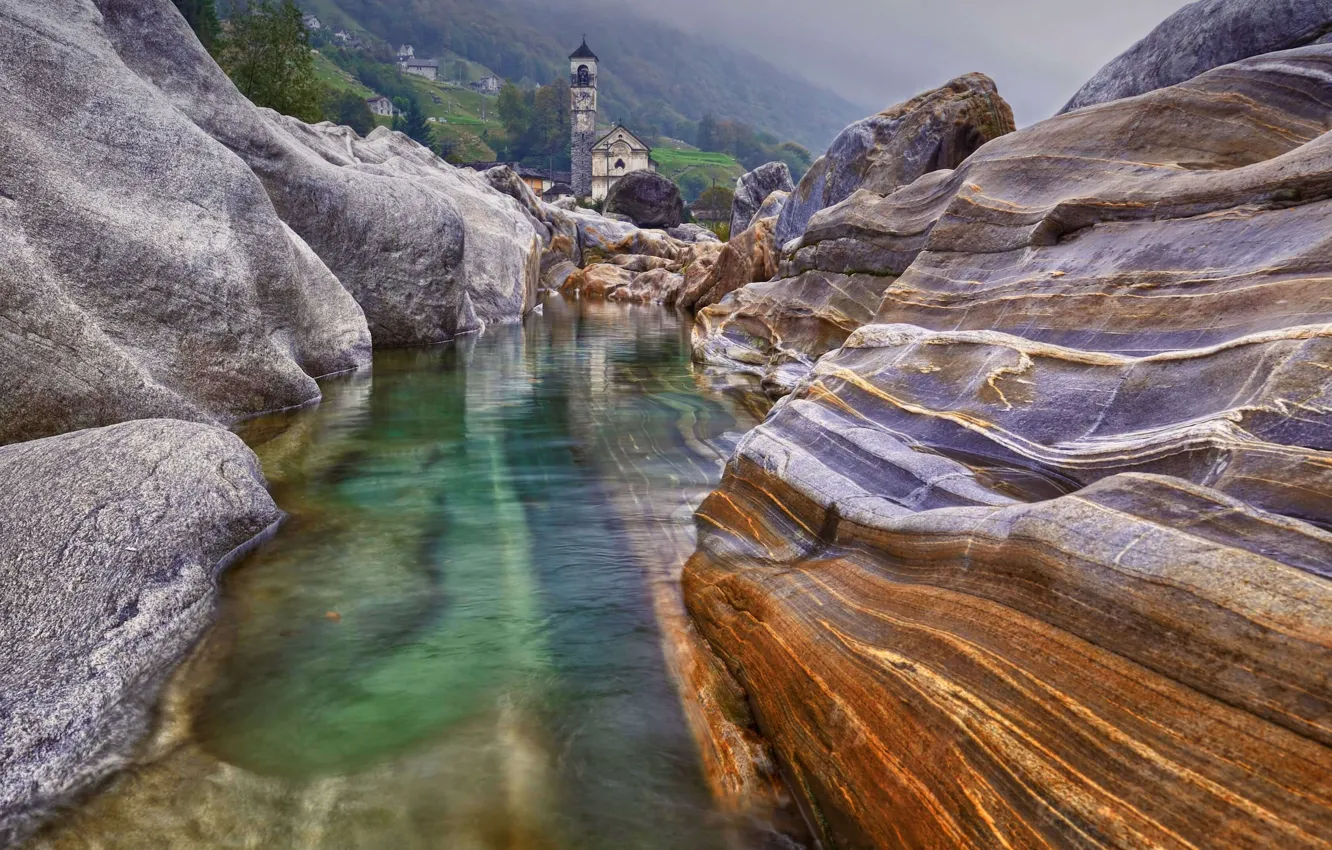 Фото обои скалы, Швейцария, церковь, Тичино, река Вердзаска