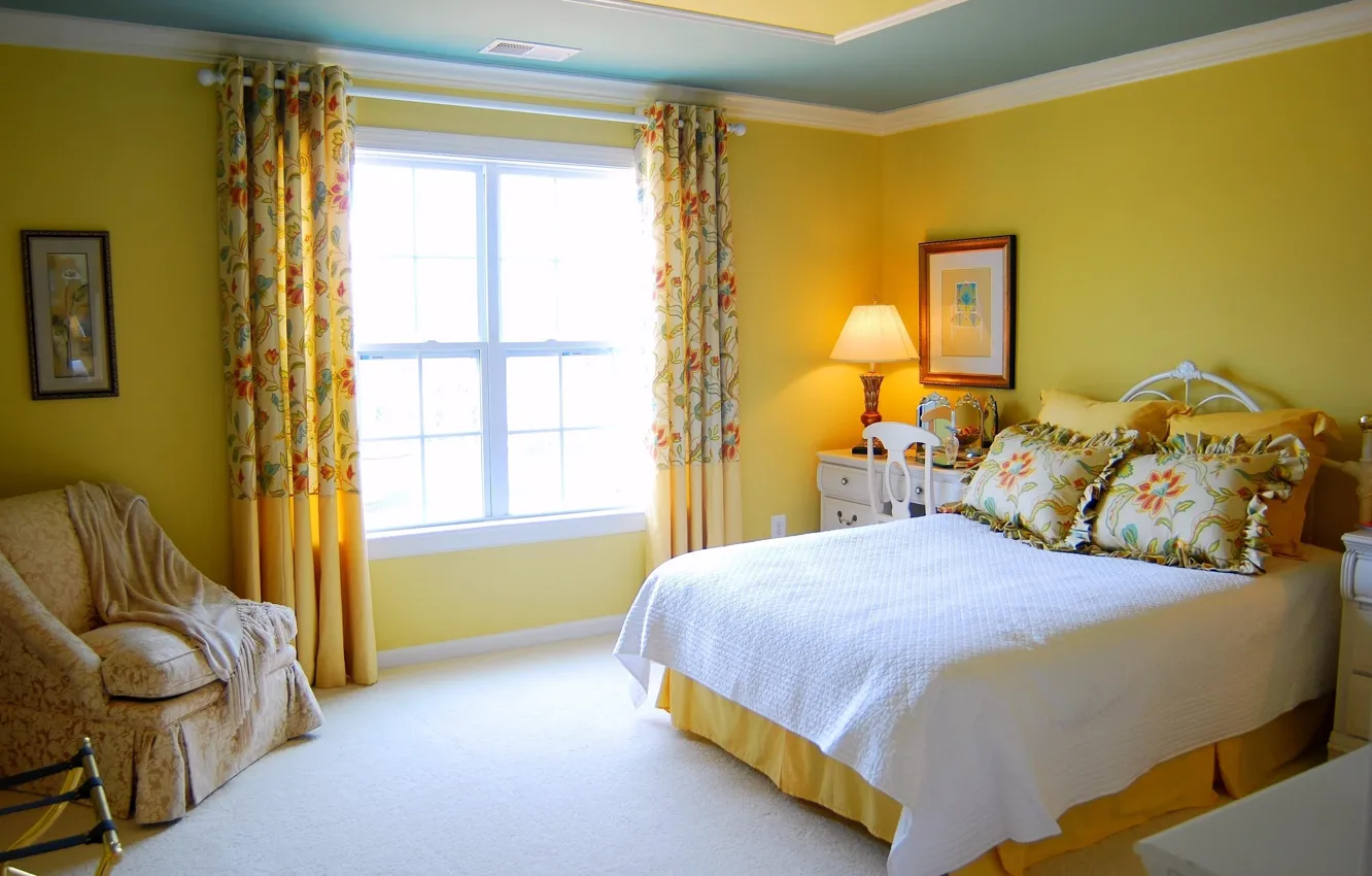 Фото обои солнце, желтый, дизайн, стиль, комната, кровать, интерьер, кресло