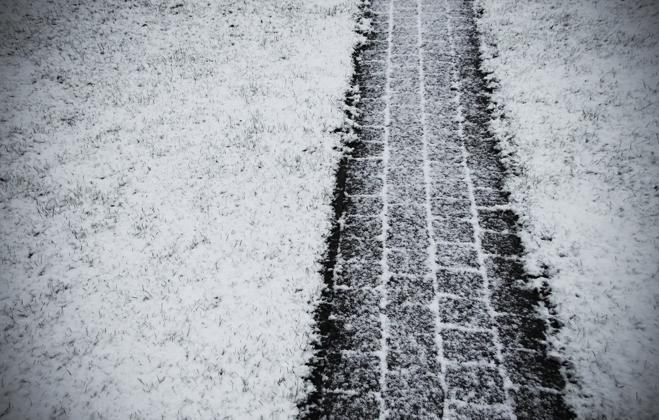 Фото обои зима, снег, след, колеса, протэктор