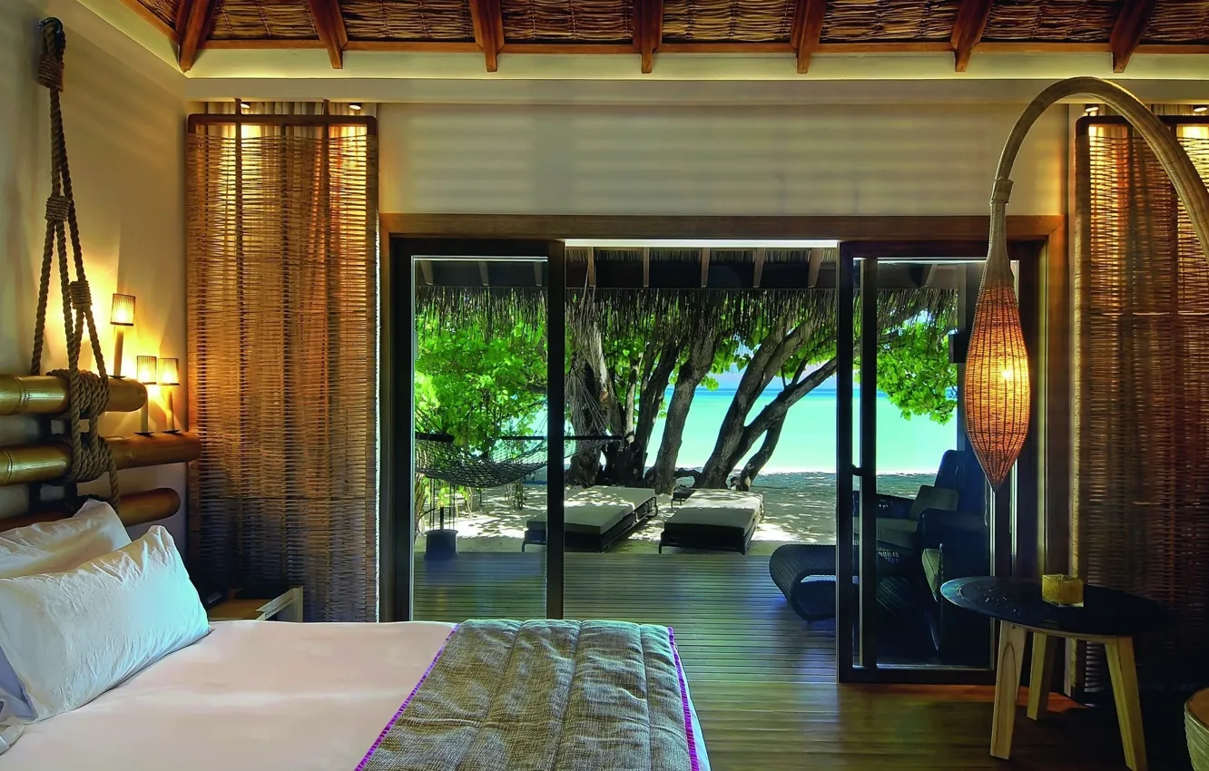 Фото обои beach, beautiful, view, tree, maldives, room, interior, bed