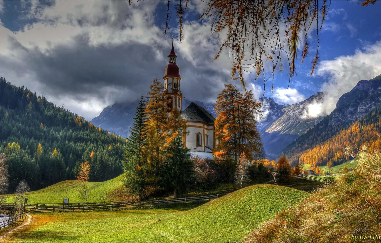 Фото обои лес, солнце, Австрия, церковь, Obernberg am Brenner, Tribulaune