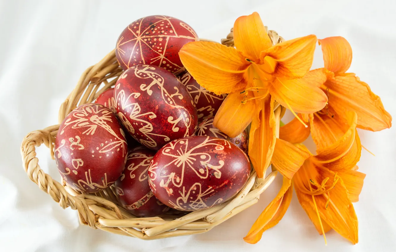 Фото обои лилии, яйца, Пасха, корзинка