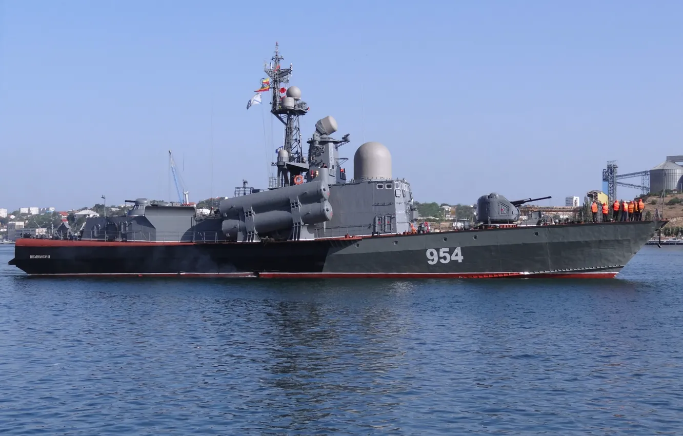 Фото обои корабль, база, ВМФ, ракетный, Севастополь, Черноморский Флот, РКА, &ampquot;Ивановец&ampquot;