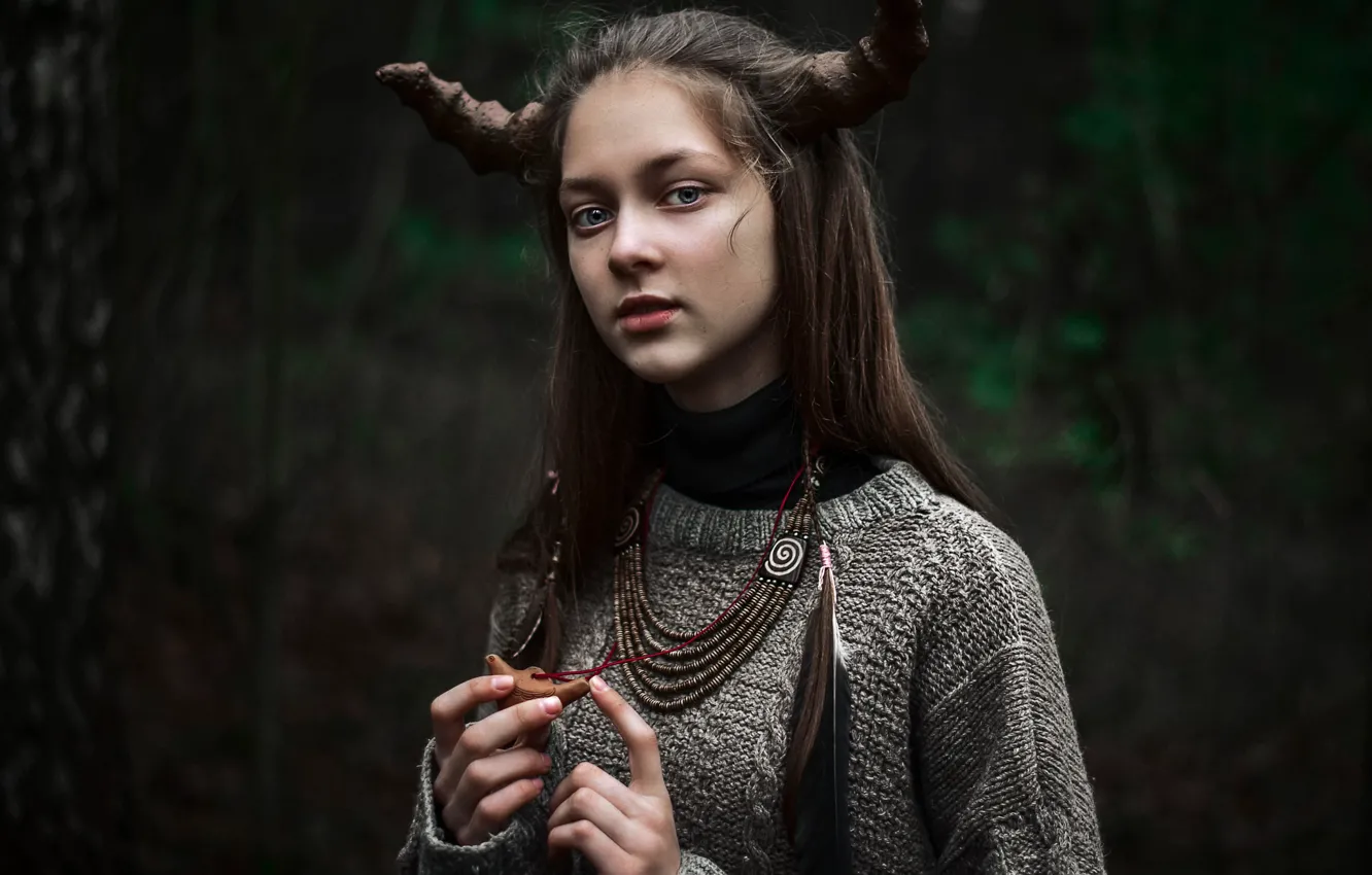 Фото обои девушка, перья, рога, fantasy, cosplay