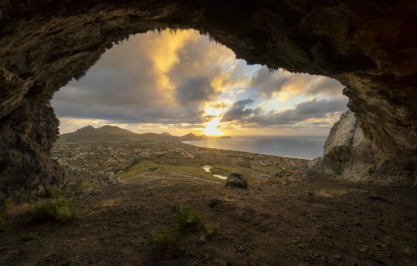 Фото обои море, горы, берег, пещера