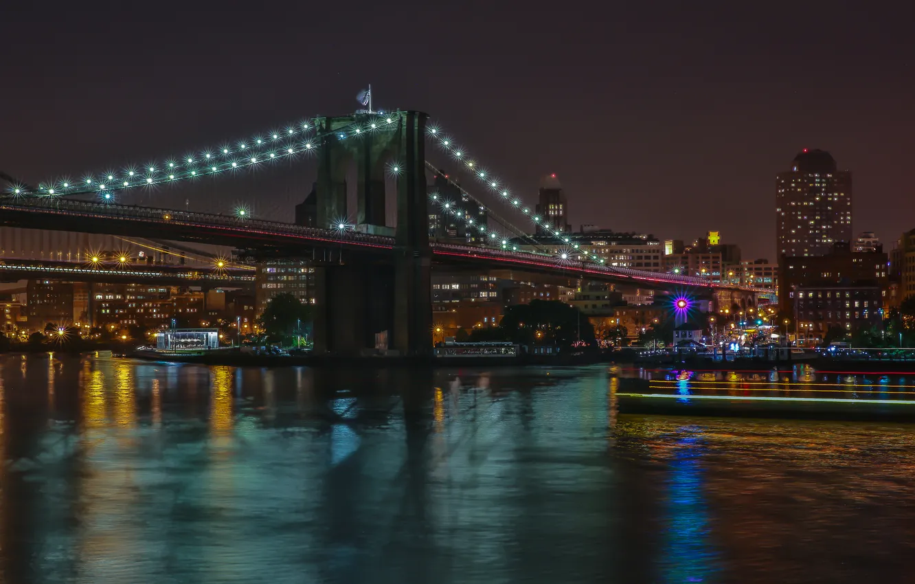 Фото обои ночь, мост, огни, дома, нью-йорк, сша