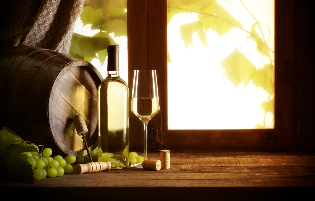 Фото обои вино, белое, бокал, бутылка, окно, виноград, пробки, штопор