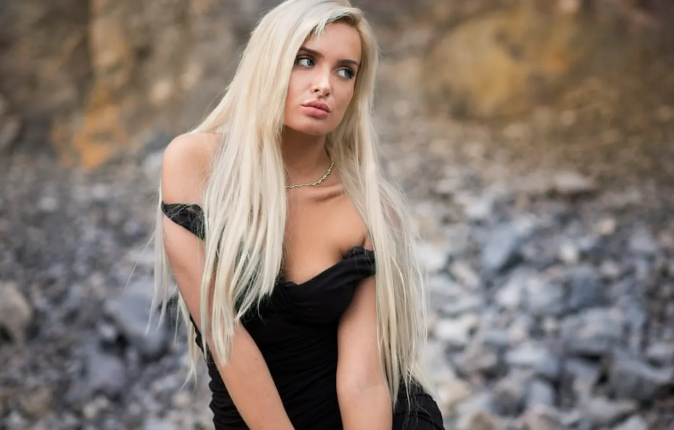 Фото обои Girl, Model, Black, Blonde, Fashion, Dress, Moda, Rada