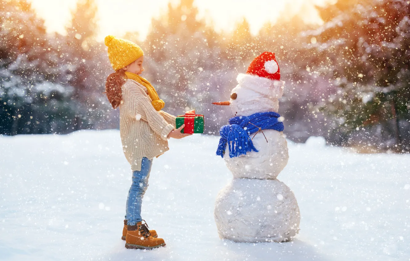 Фото обои настроение, Зима, Снег, шарф, Дети, Джинсы, Девочка, Новый год