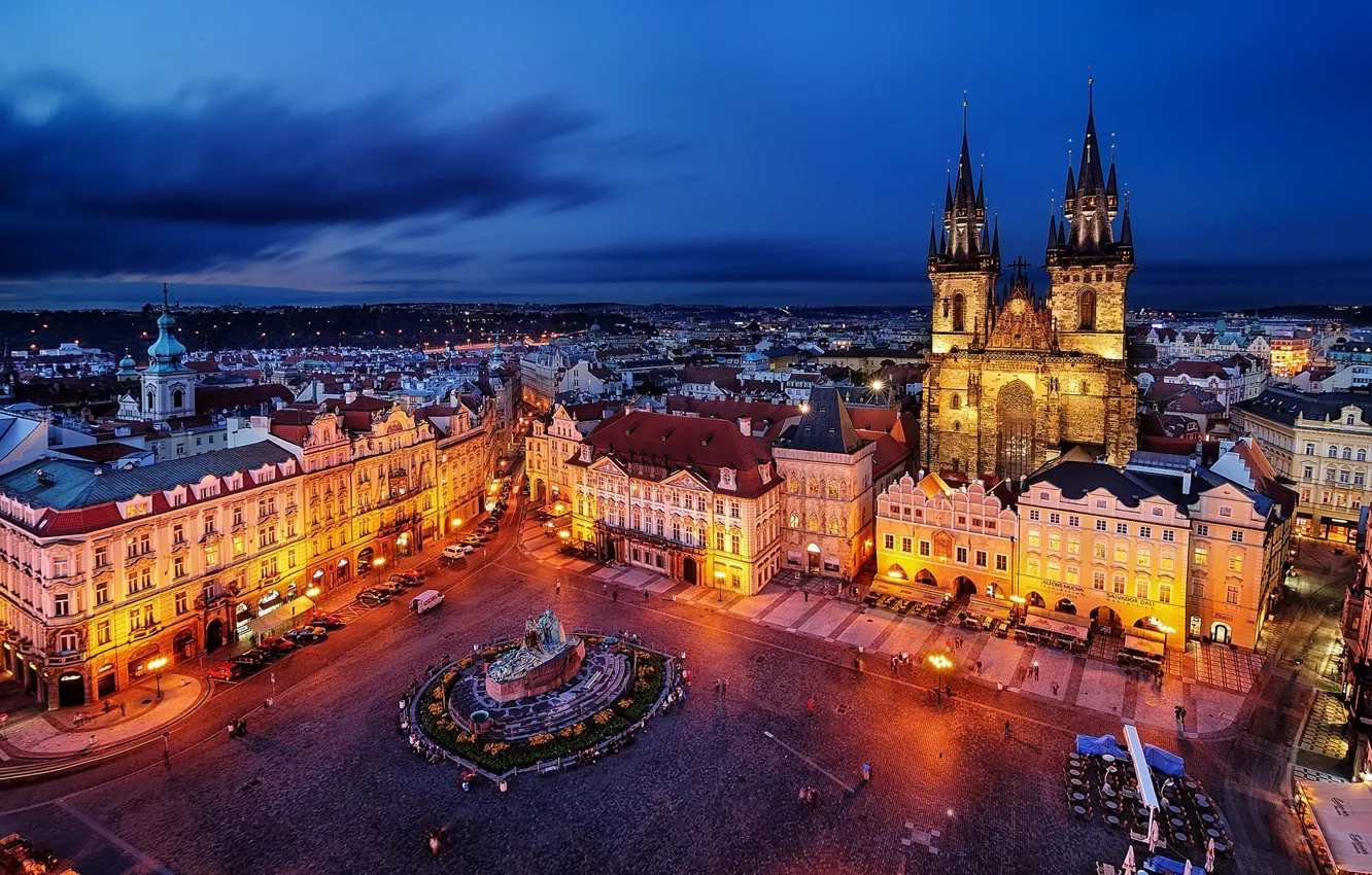 Фото обои город, здания, вечер, Прага, Чехия, освещение, площадь, архитектура