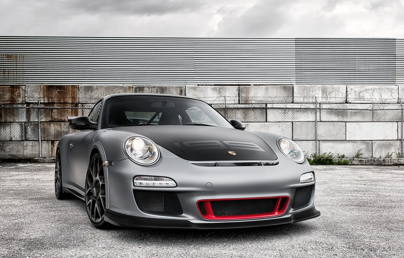 Фото обои небо, серый, забор, 911, Porsche, суперкар, порше, GT3
