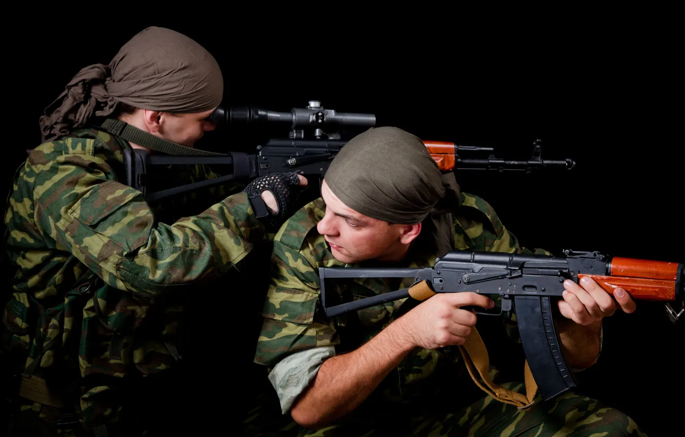 Фото обои Солдаты, Армия, Калашникова, Автомат, прицелом, АК 74, с оптическим