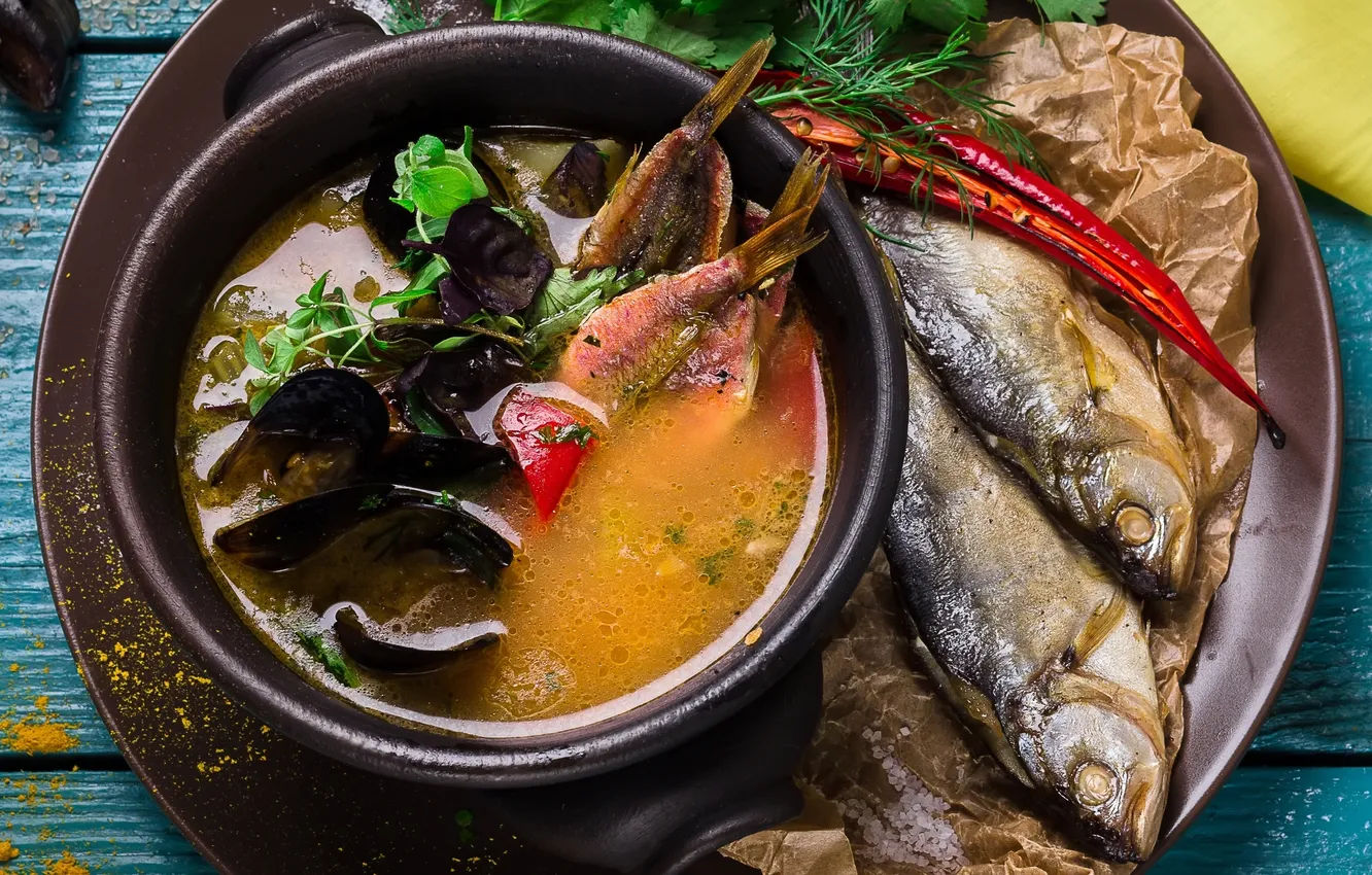 Фото обои зелень, рыба, суп, специи, моллюски