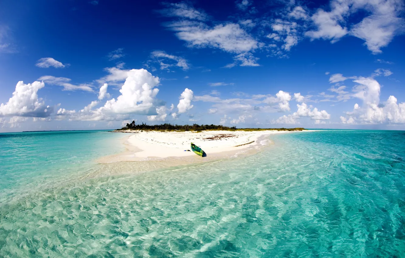 Фото обои вода, прозрачность, океан, лодка, остров, sky, seascape, Bahamas