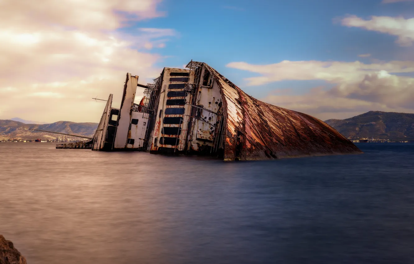 Фото обои coast, water, rust, shipwreck