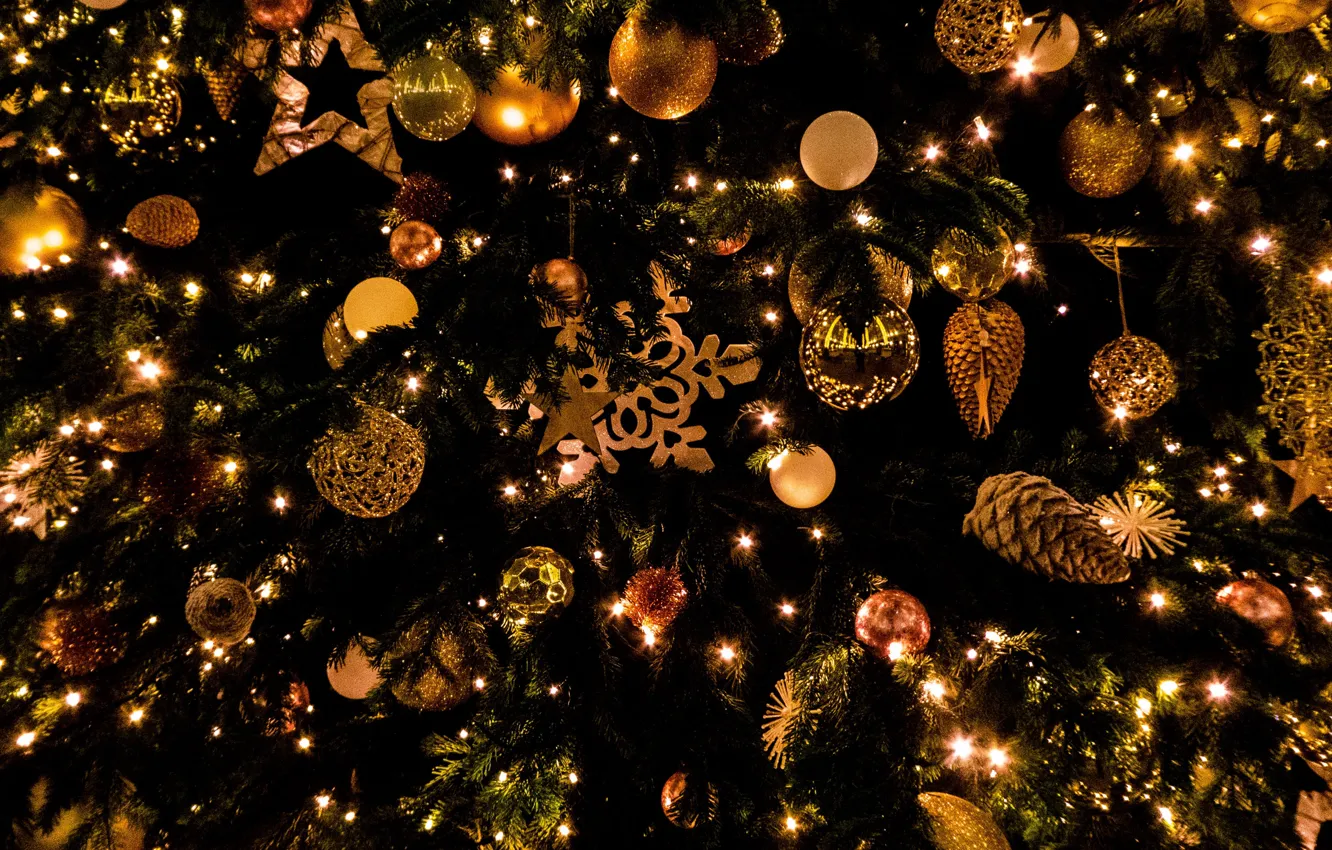 Фото обои звезды, шарики, снежинки, огни, темный фон, праздник, шары, Рождество