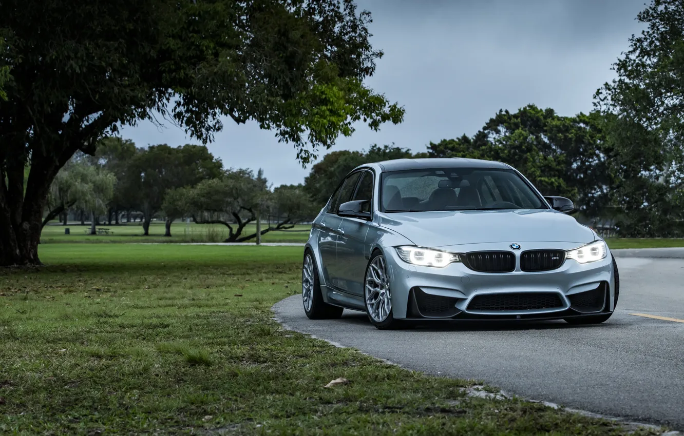 Фото обои BMW, Light, Green, Silver, F80, Sight