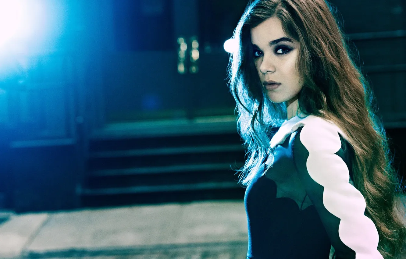 Фото обои взгляд, актриса, Хейли Стайнфелд, Hailee Steinfeld