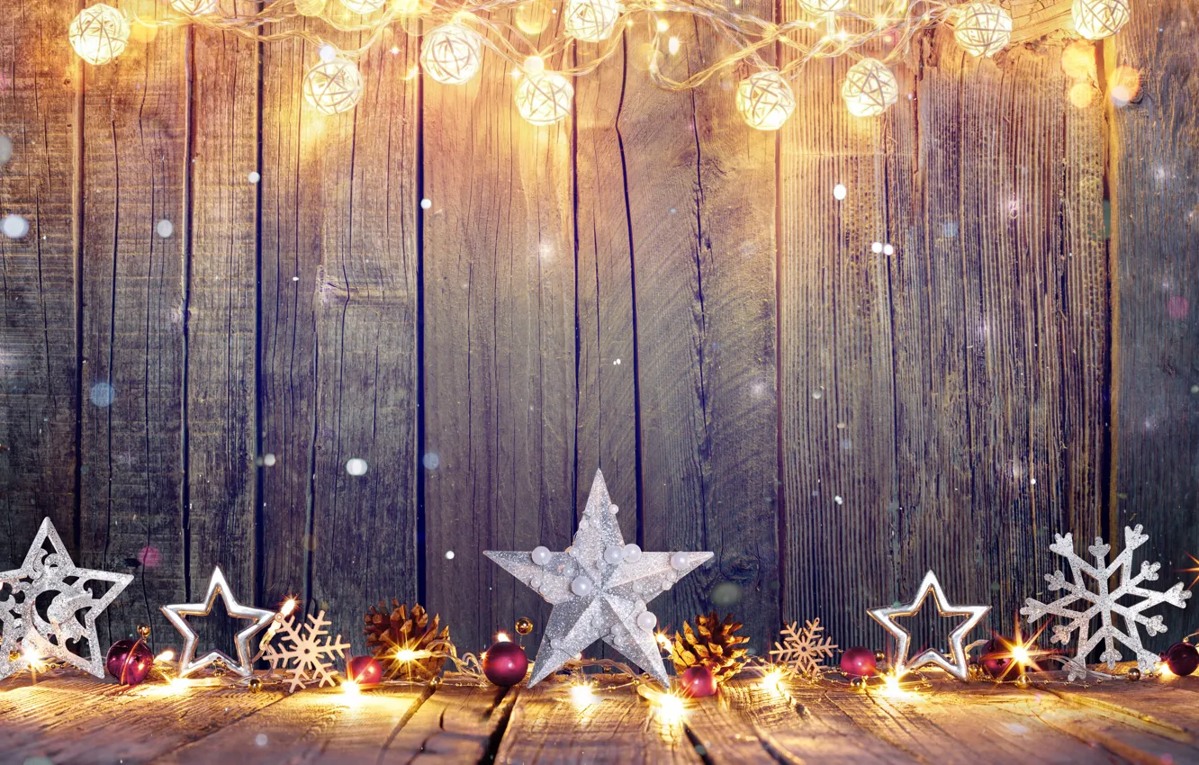 Фото обои шарики, снежинки, звёзды, Рождество, Новый год, гирлянды, шишки, ёлочные украшения