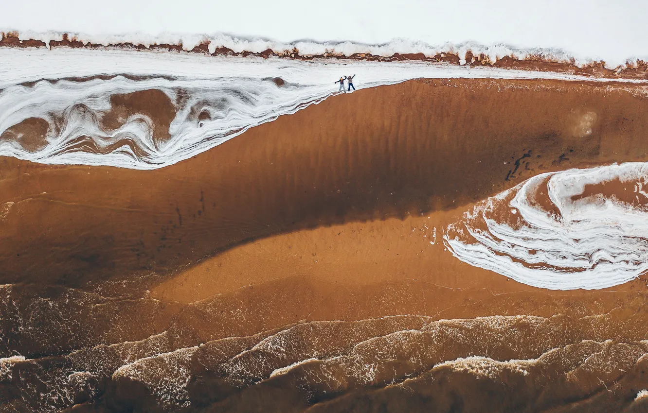 Фото обои зима, море, люди, берег, лёд