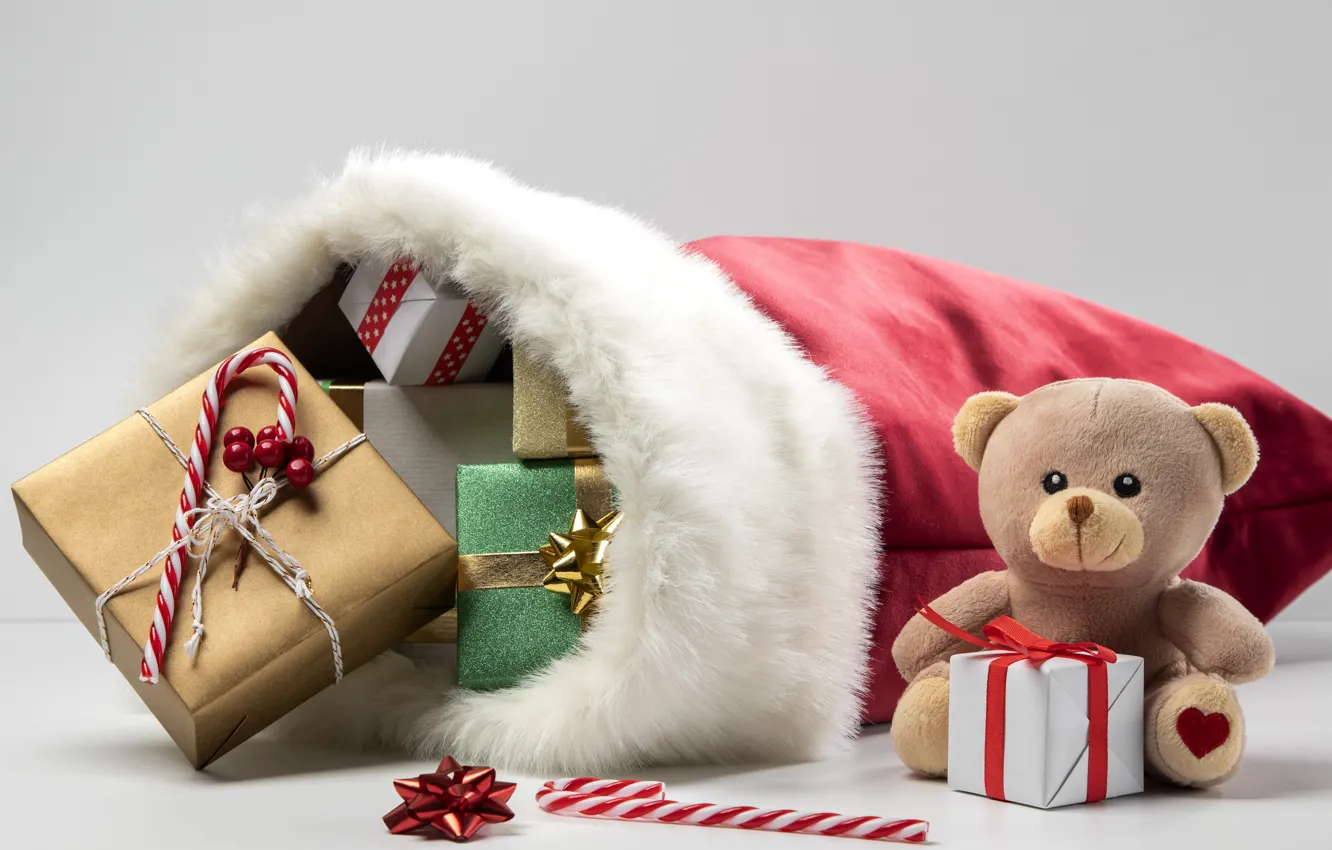 Фото обои мишка, подарки, Новый год, мешок, плюшевый медвежонок