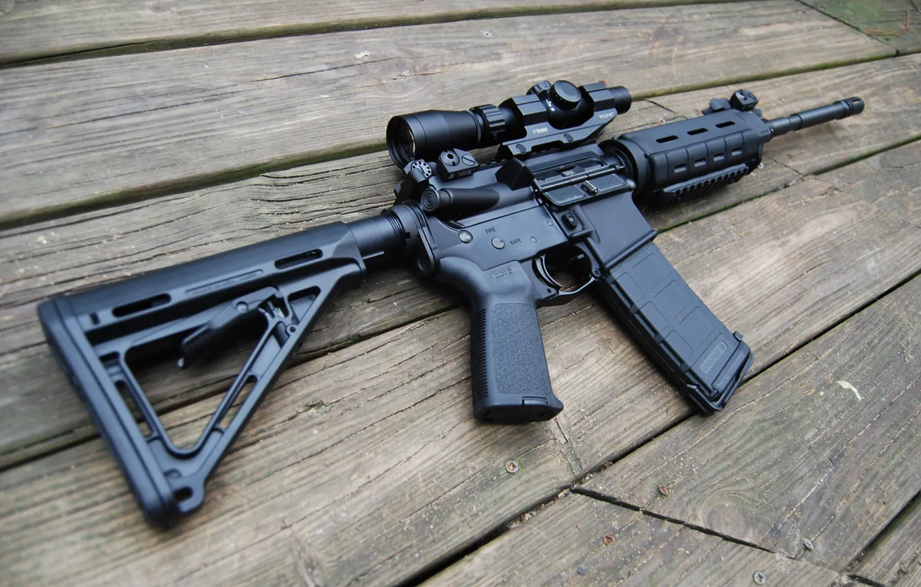Фото обои доски, автомат, оптика, assault rifle, штурмовая винтовка