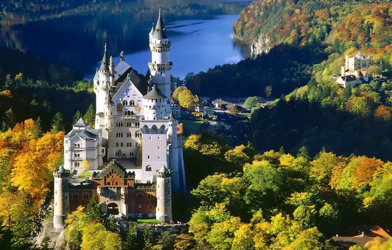 Фото обои осень, лес, замок, Германия, Бавария, Нойшвайштайн