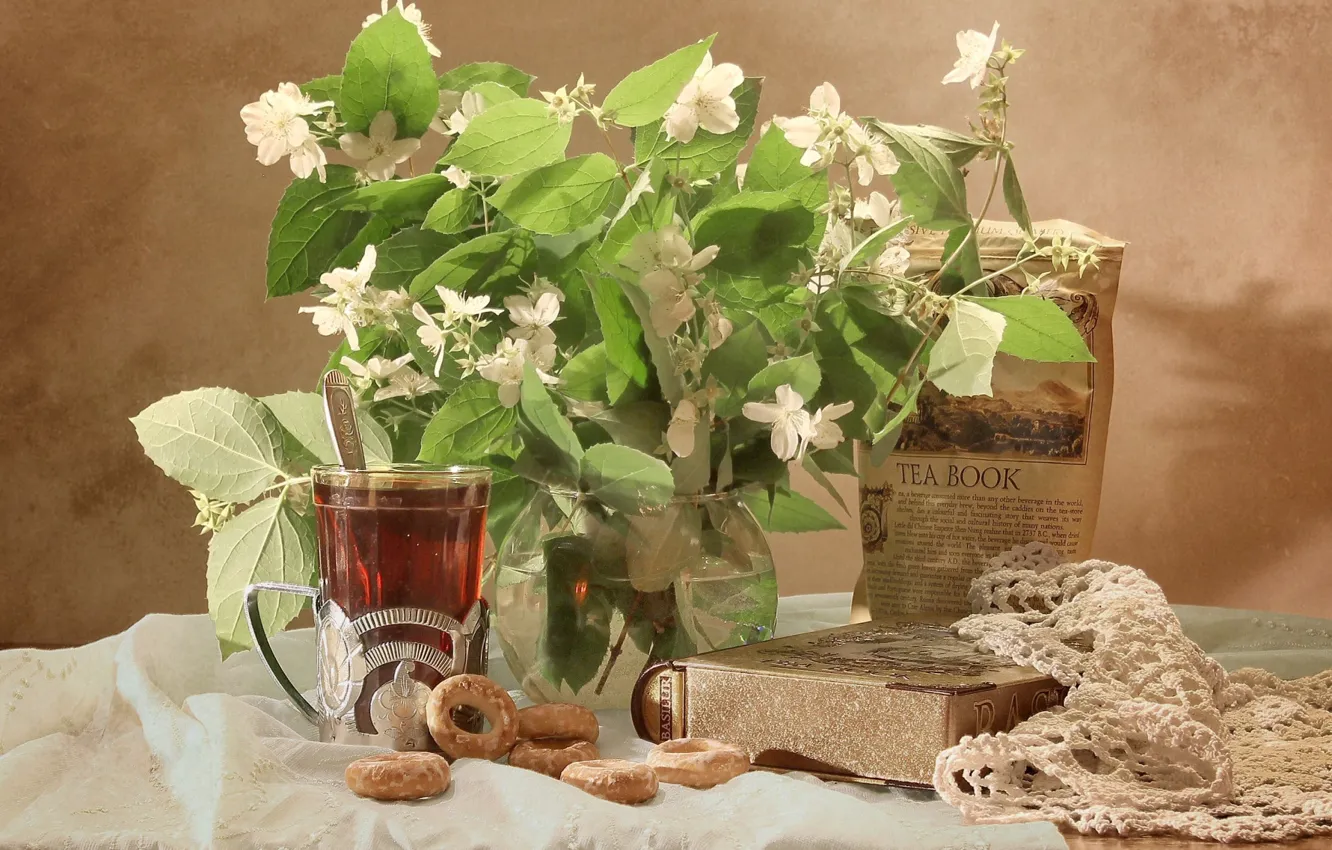 Фото обои цветы, чай, книга, бублики, натюрморт, жасмин